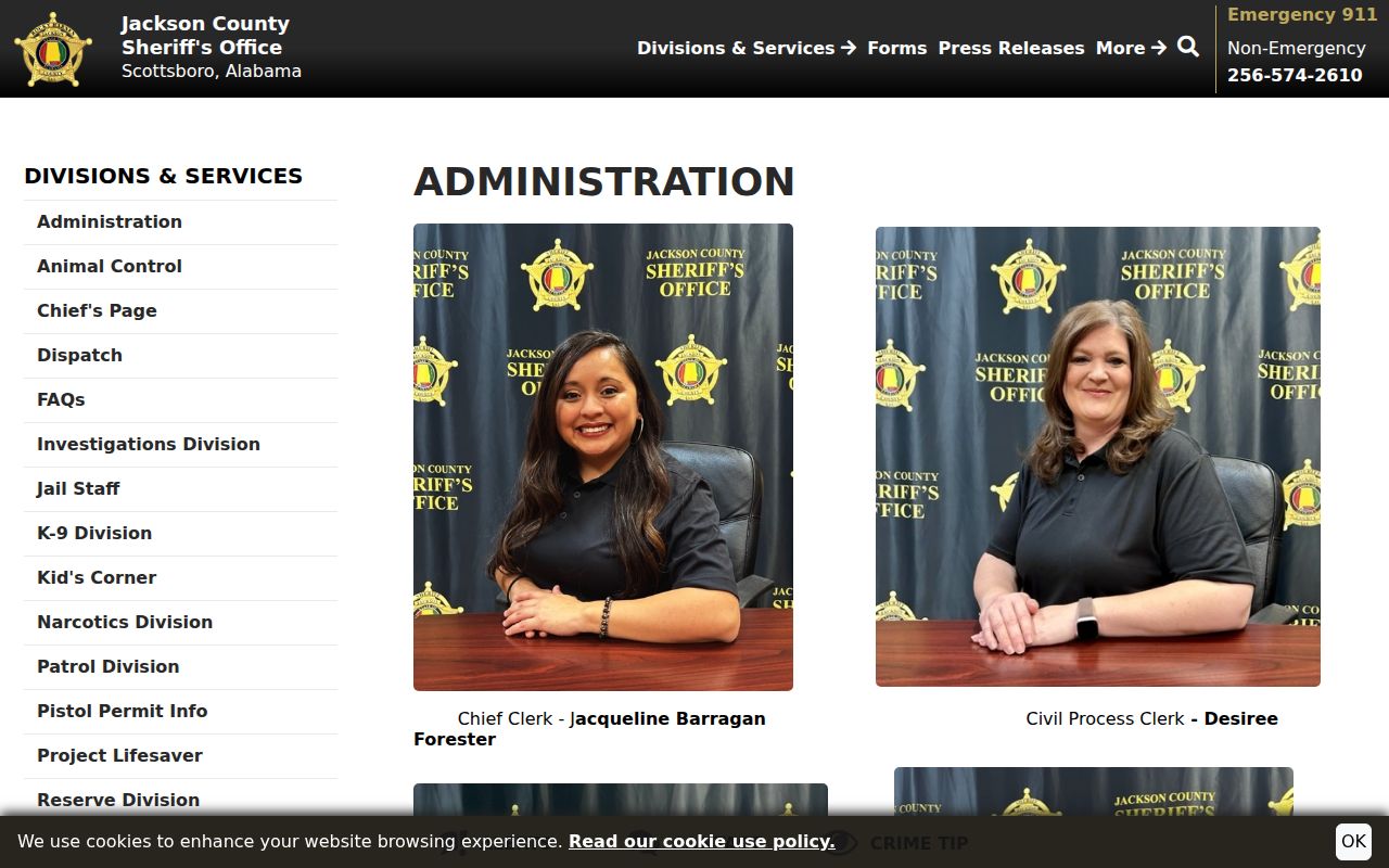 Jackson County arrest warrant entry and deputy service administration